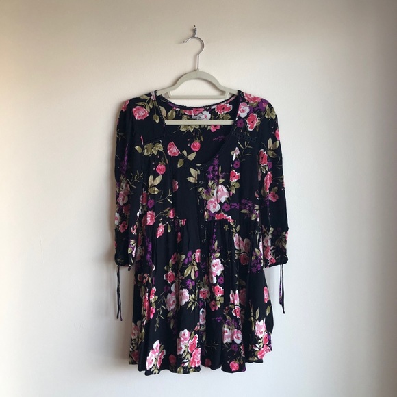Urban Outfitters Dresses & Skirts - ✨ Urban Outfitters Ecoté Floral Mini Dress ✨